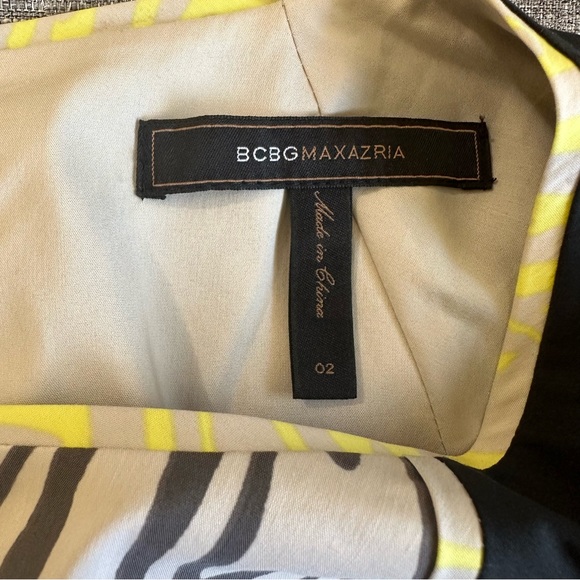 BCBG MaxAzria cap sleeve print dress LIKE NEW - Picture 9 of 14